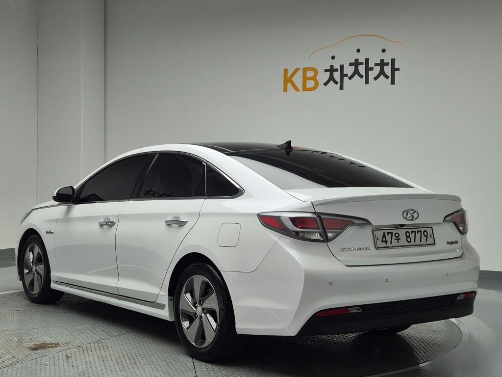 2015 HYUNDAI LF SONATA HYBRID 