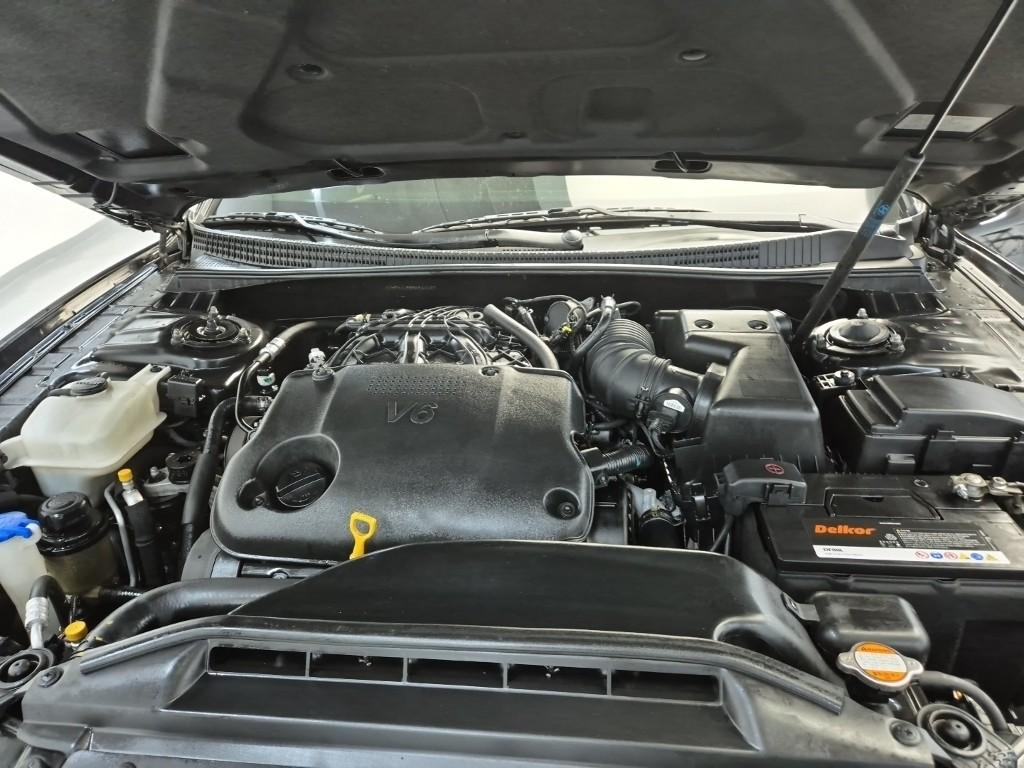 2011 HYUNDAI THE LUXURY GRANDEUR 