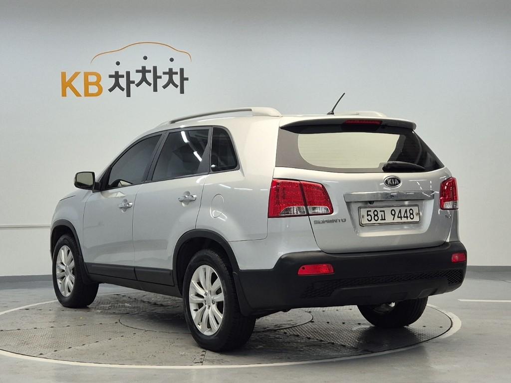 2010 KIA SORENTO R 