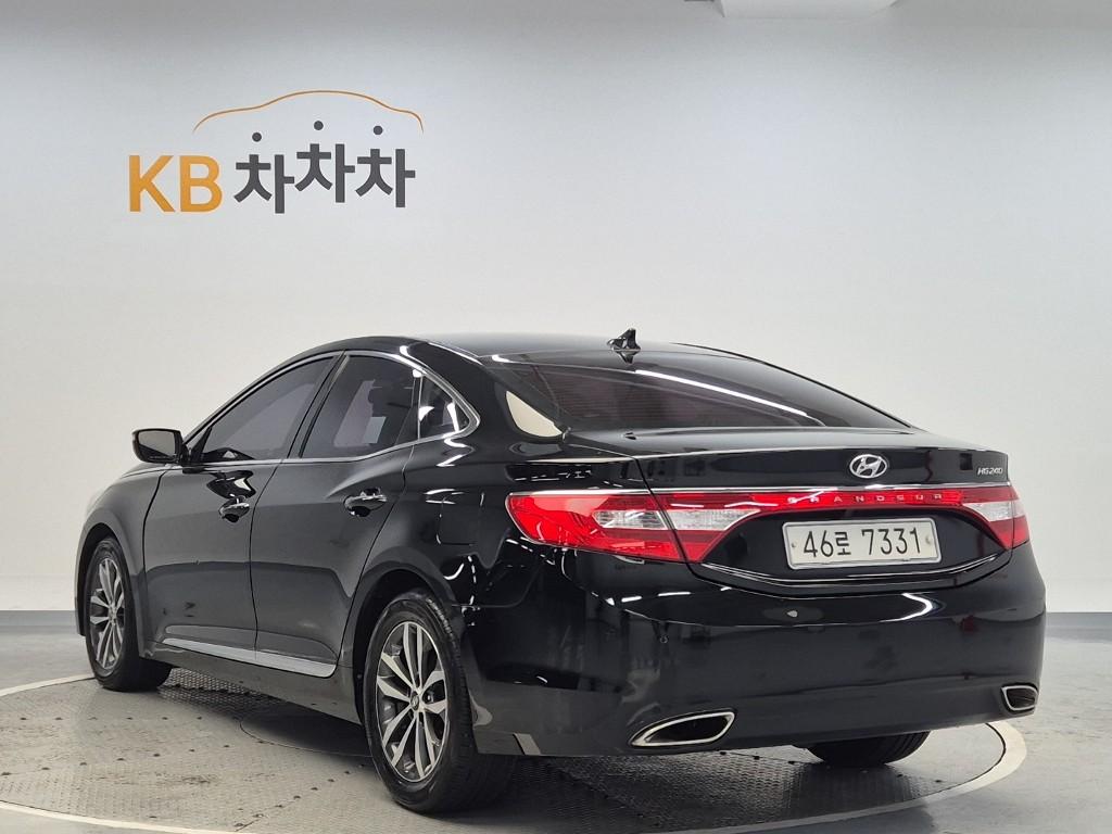 2011 HYUNDAI GRANDEUR HG 