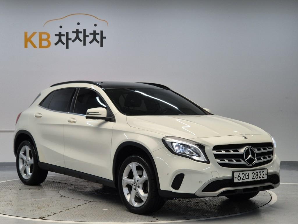 2018 BENZ GLA CLASS 
