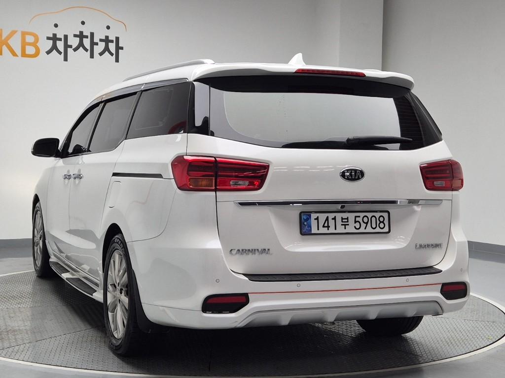 2019 KIA THE NEW CARNIVAL 