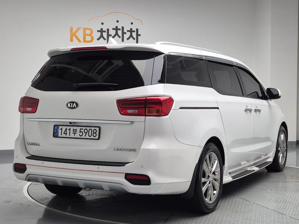2019 KIA THE NEW CARNIVAL 