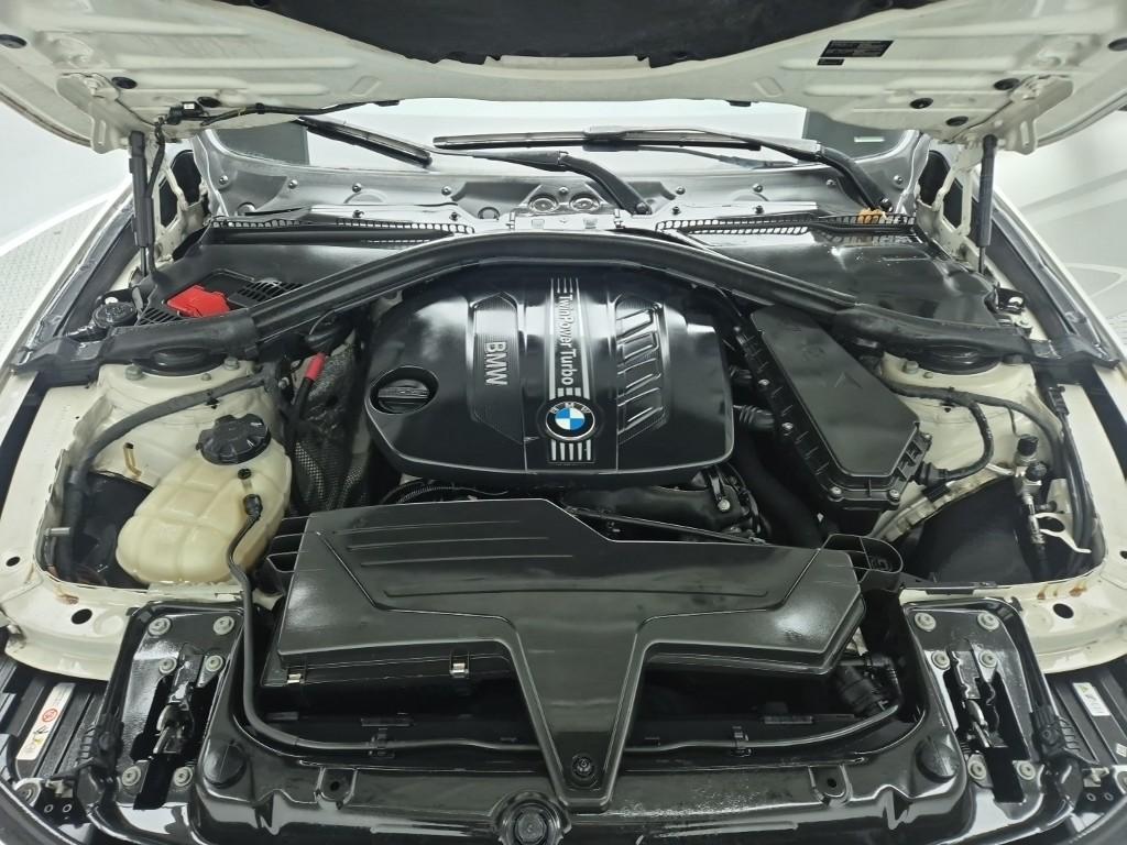 2014 BMW 3 Series (6Gen) 