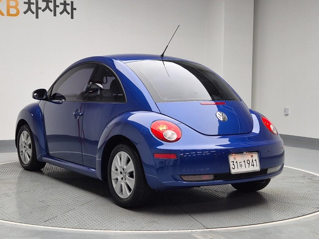 2008 VOLKSWAGEN NEW BEETLE 