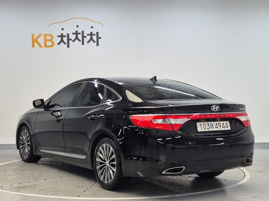 2014 HYUNDAI GRANDEUR HG 