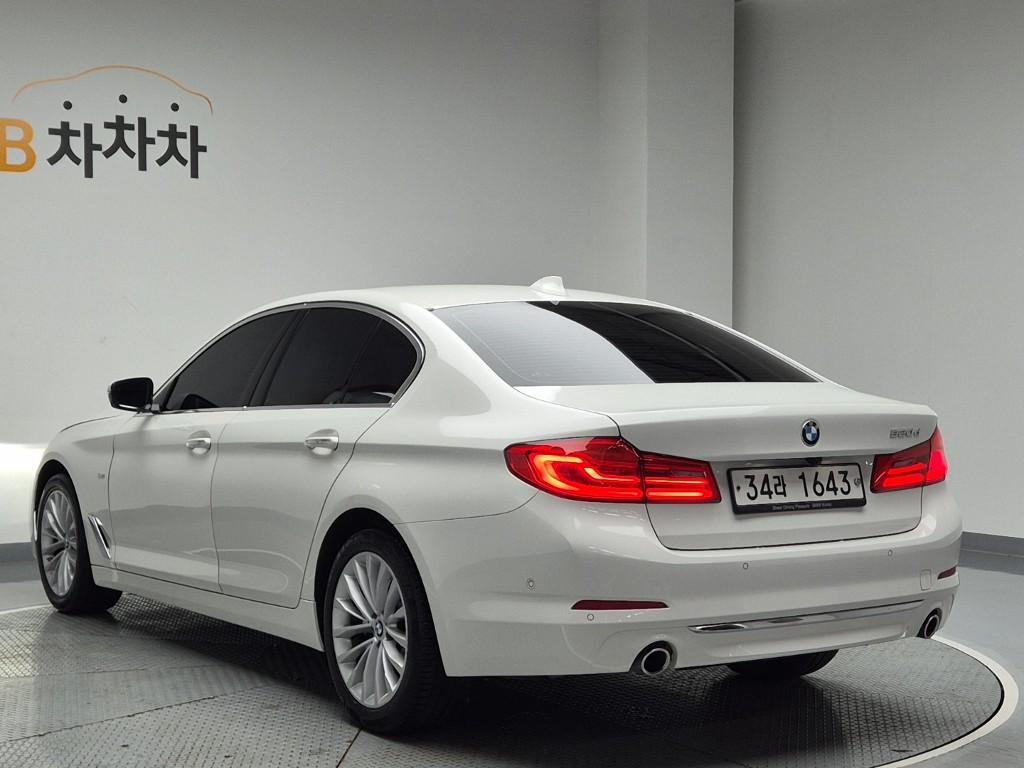 2018 BMW 5 SERIES (7Gen) 