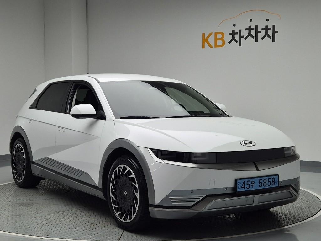 2022 HYUNDAI IONIQ5 