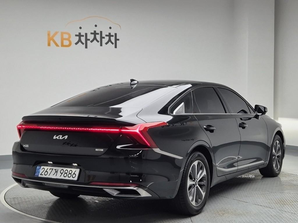 2023 KIA K8 HYBRID 