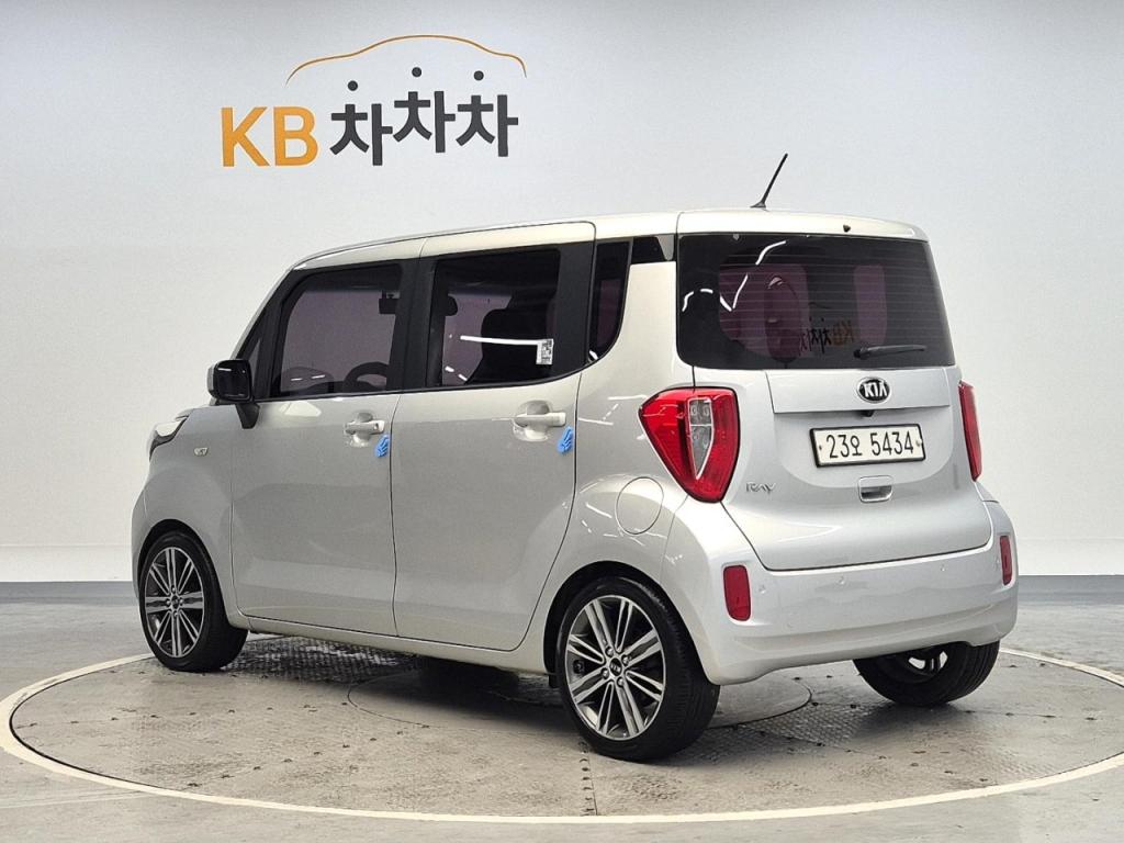 2016 KIA RAY 