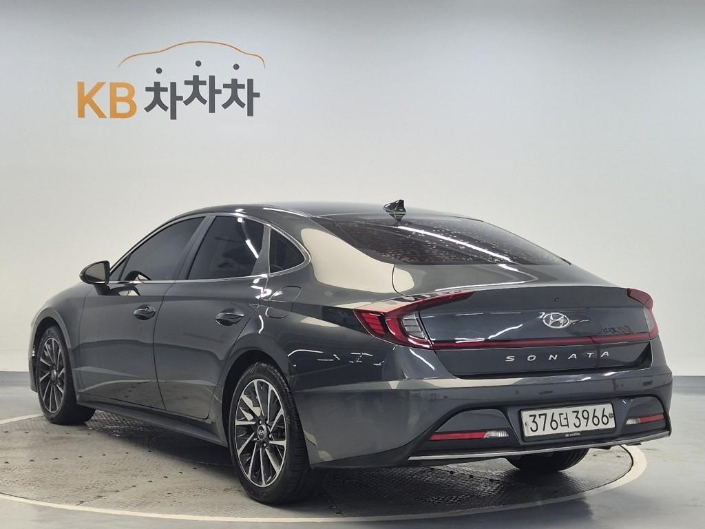 2020 HYUNDAI SONATA (DN8) 