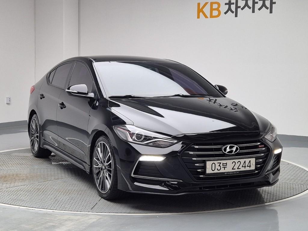 2018 HYUNDAI AVANTE AD 