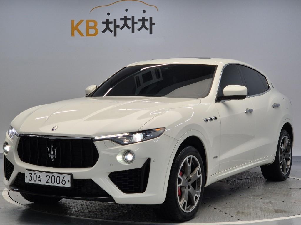 2019 MASERATI LEVANTE 