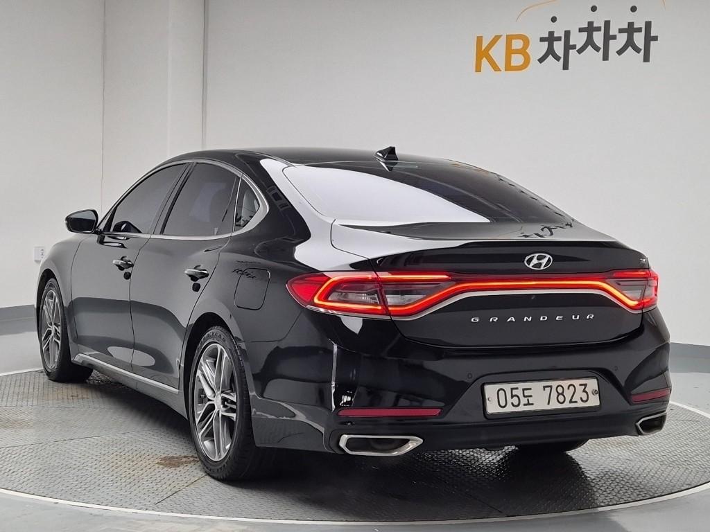 2017 HYUNDAI GRANDEUR IG 