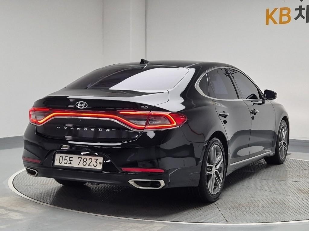 2017 HYUNDAI GRANDEUR IG 