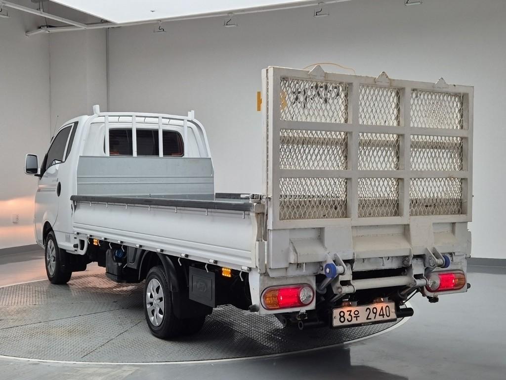 2022 HYUNDAI PORTER II 