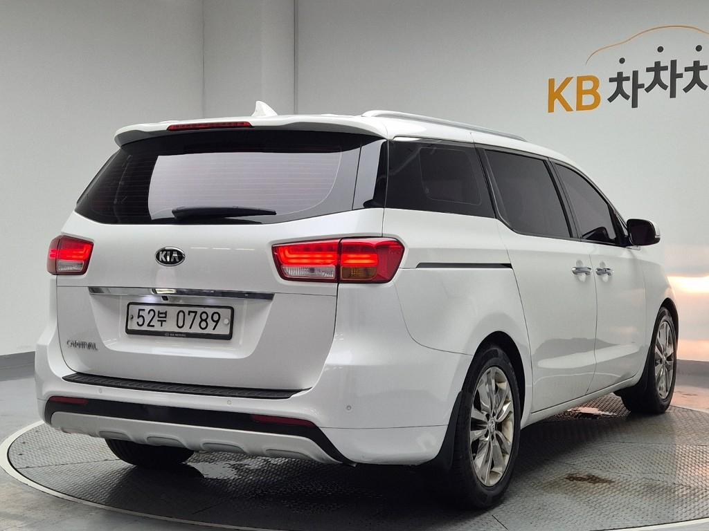 2016 KIA ALL NEW CARNIVAL 
