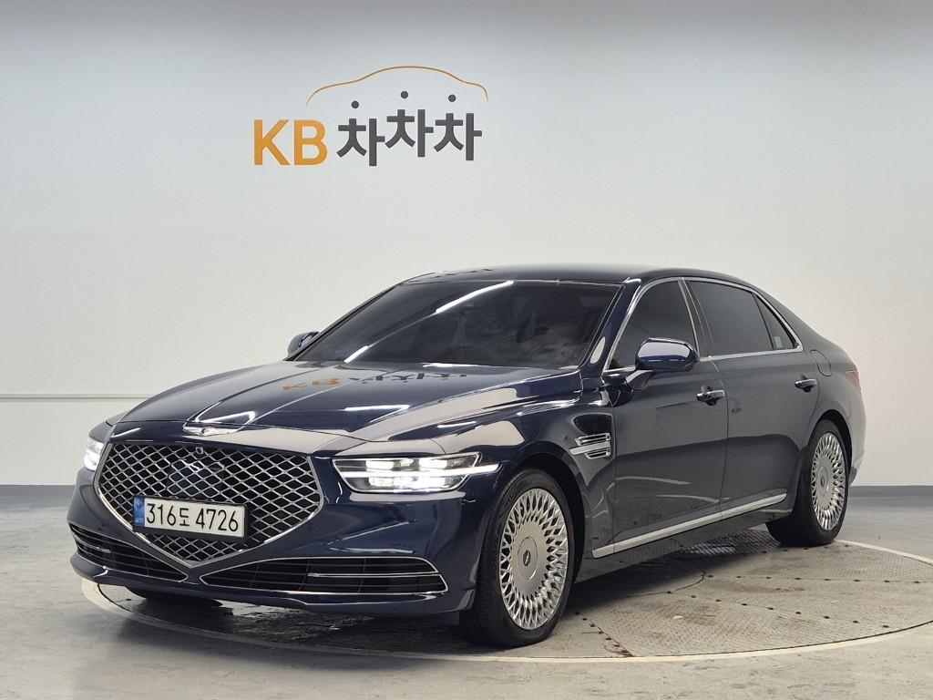 2021 GENESIS G90 