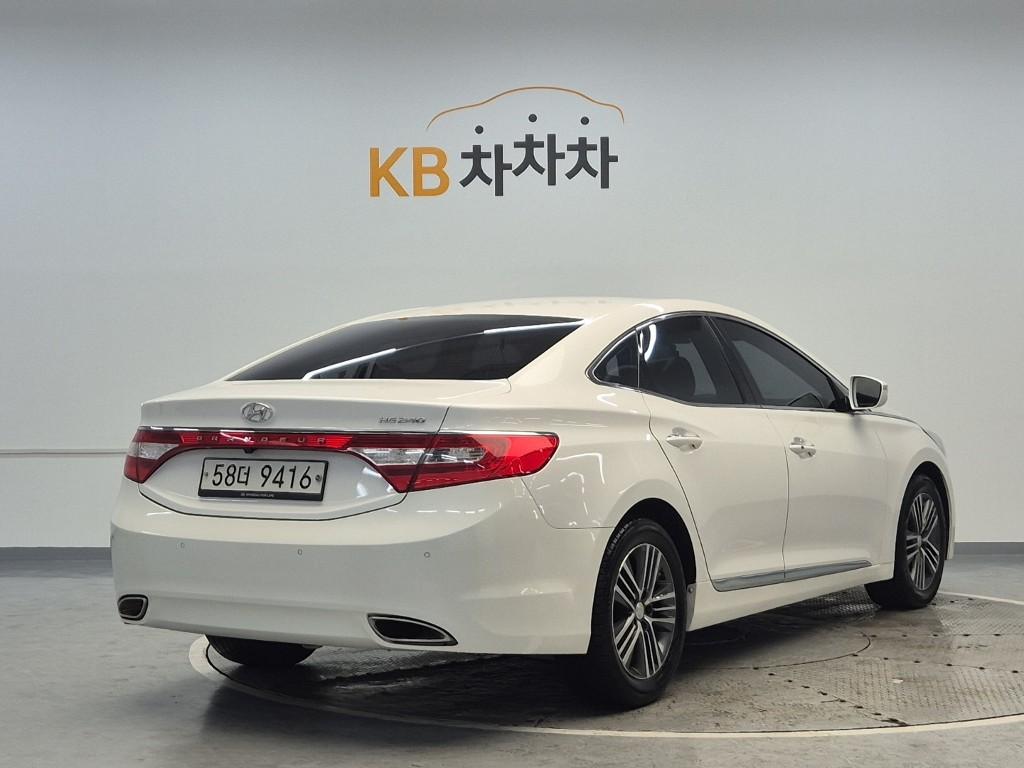 2014 HYUNDAI GRANDEUR HG 