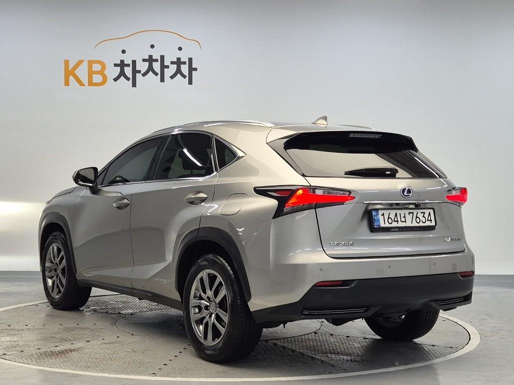 2017 LEXUS NX 