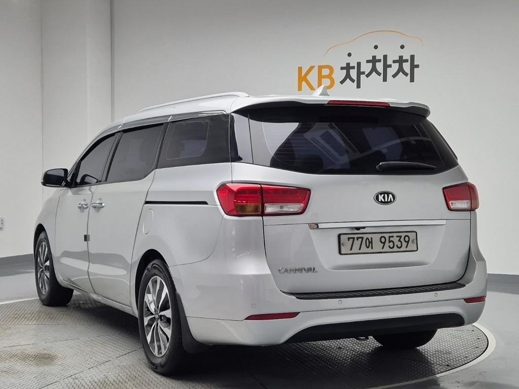 2015 KIA ALL NEW CARNIVAL 
