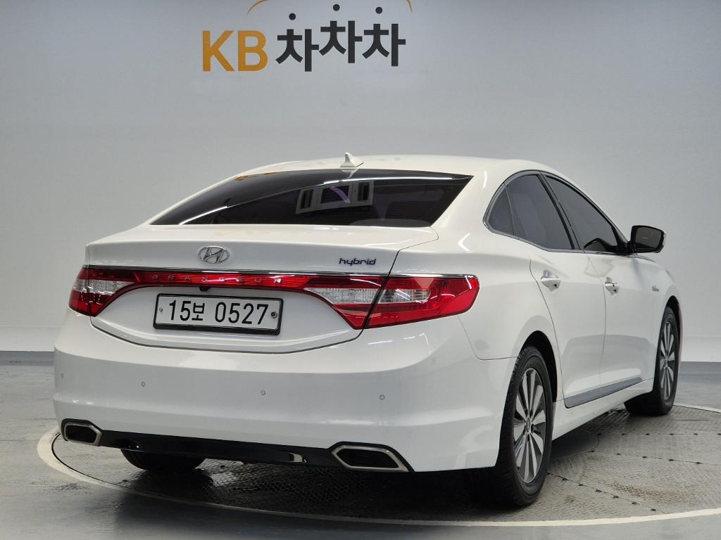 2016 HYUNDAI GRANDEUR HG HYBRID 