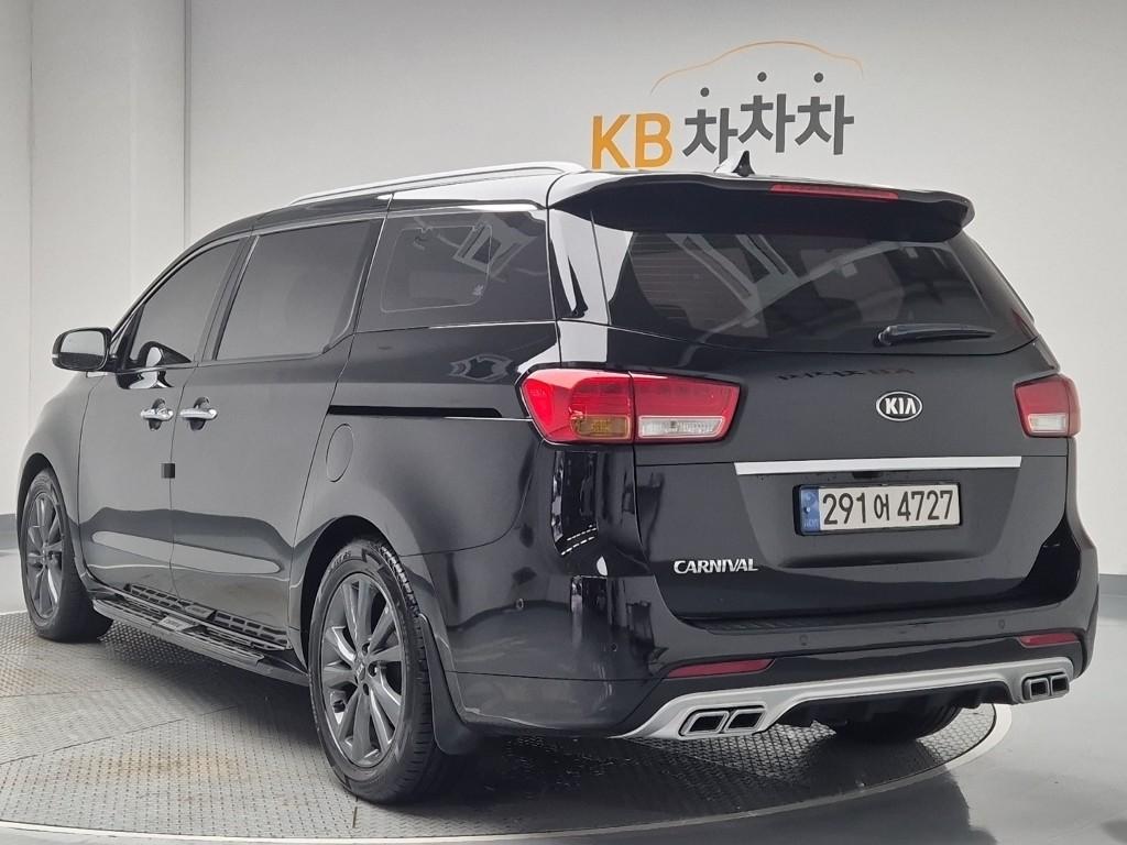 2017 KIA ALL NEW CARNIVAL 