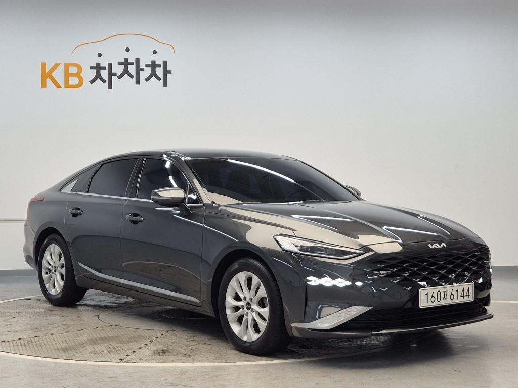 2022 KIA K8 