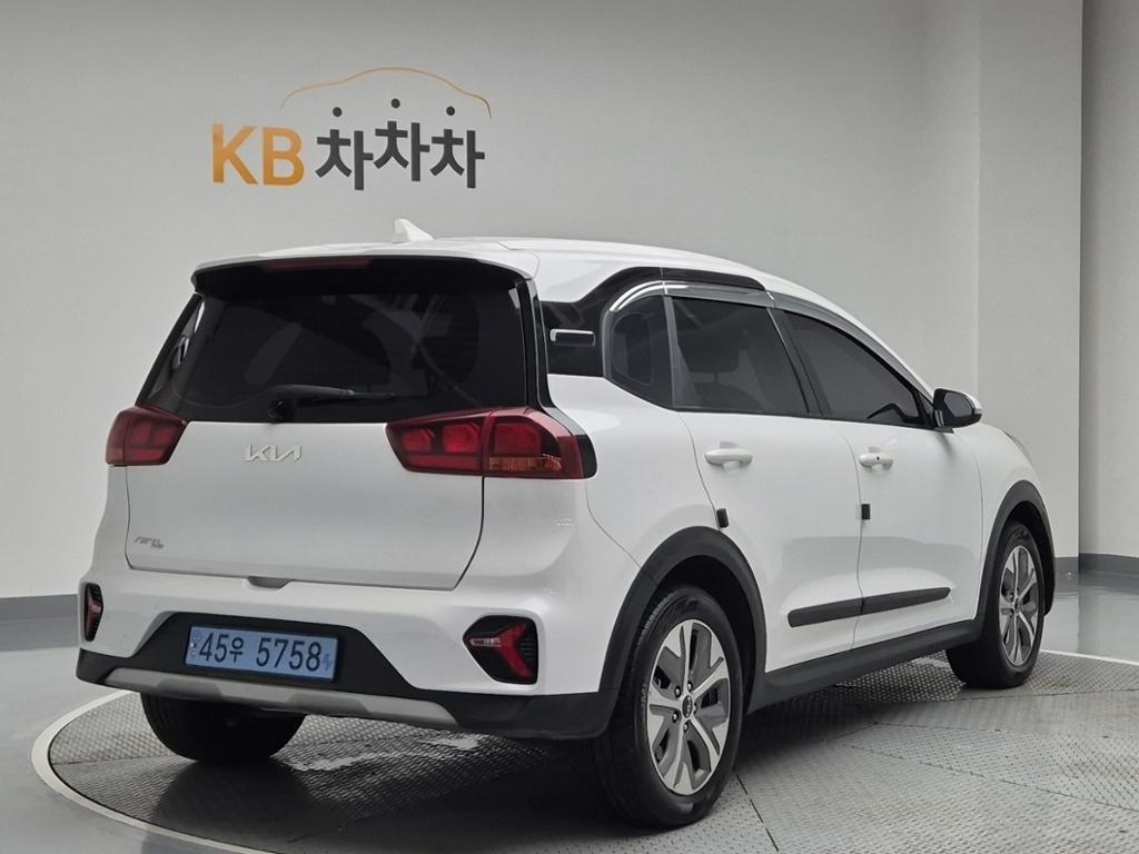 2023 KIA NIRO PLUS 