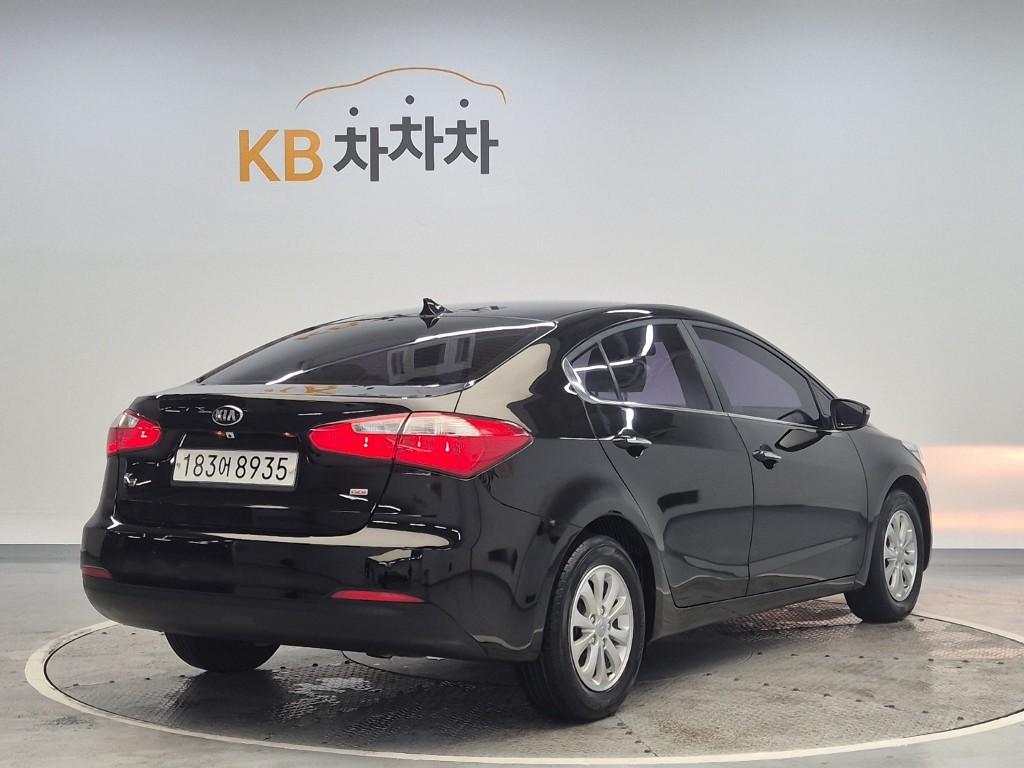 2013 KIA K3 