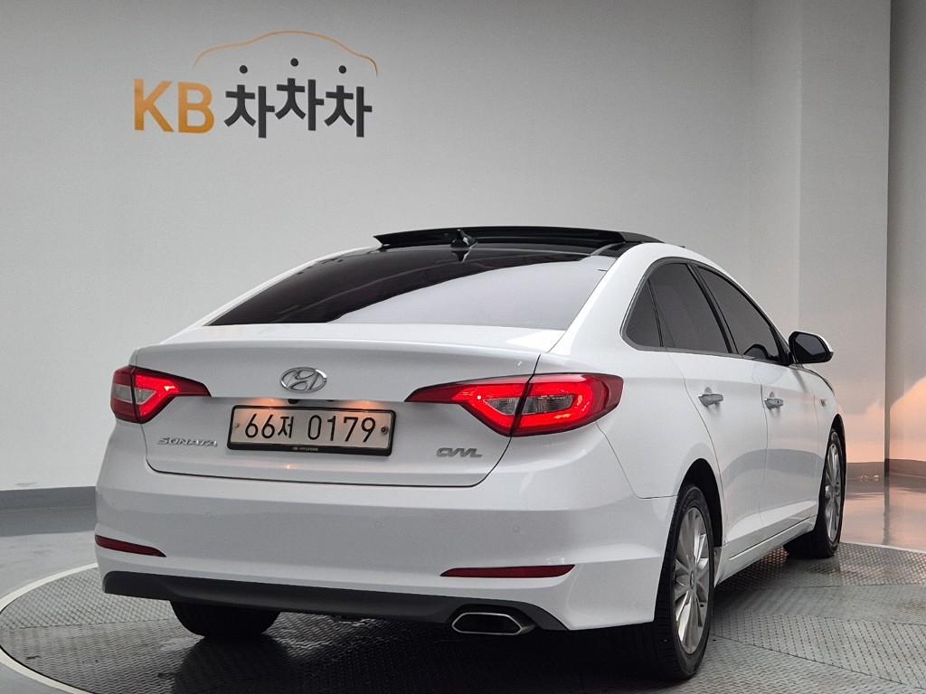 2017 HYUNDAI LF SONATA 