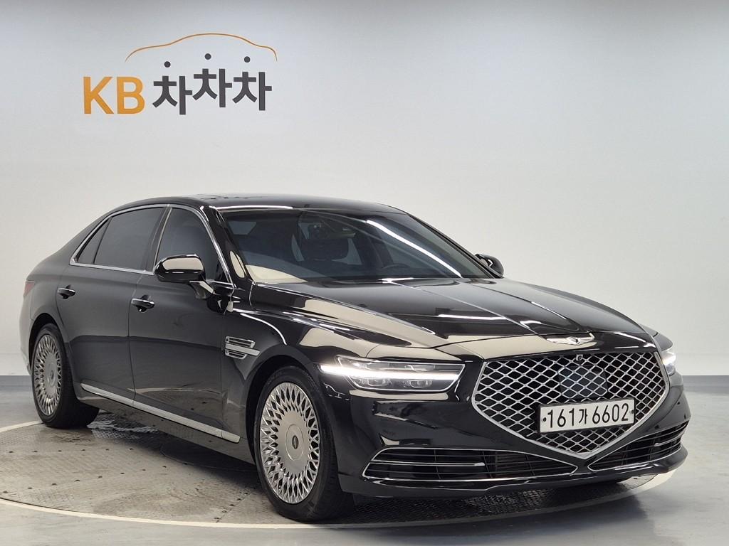 2019 GENESIS G90 
