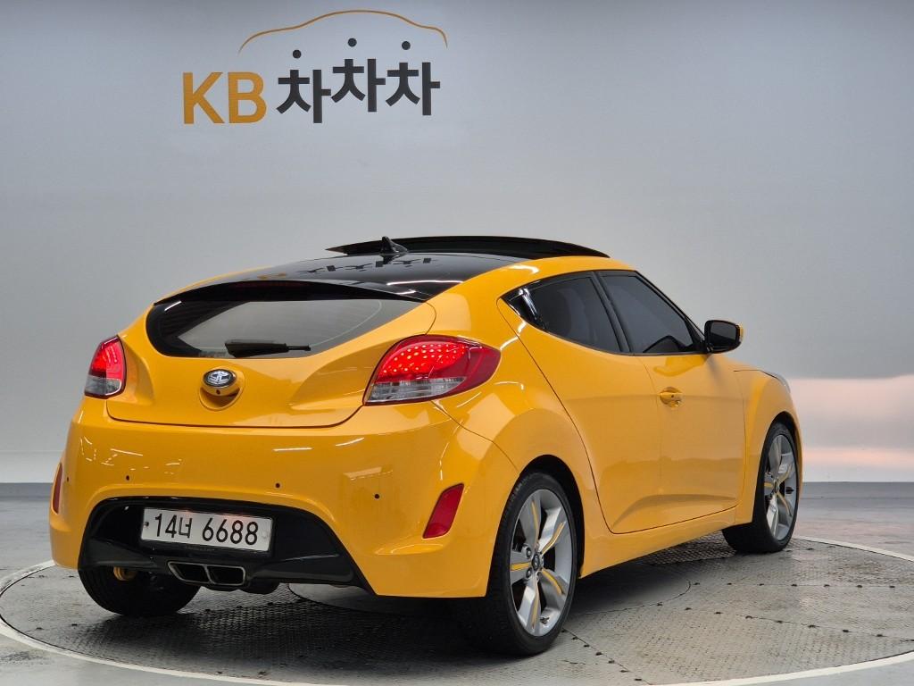 2012 HYUNDAI VELOSTER 