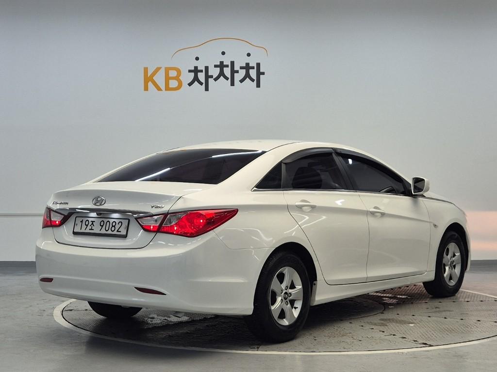 2012 HYUNDAI SONATA (YF) 
