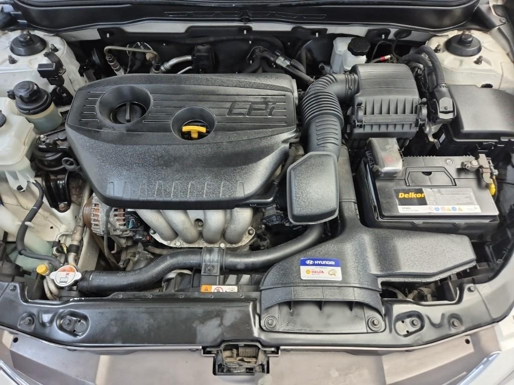 2012 HYUNDAI SONATA (YF) 