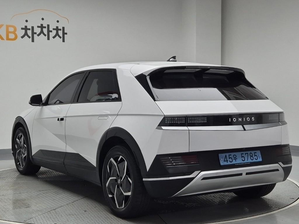 2022 HYUNDAI IONIQ5 