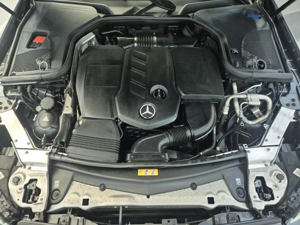 2017 BENZ E CLASS (5Gen) 