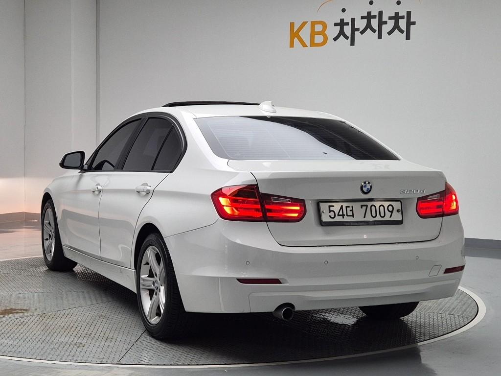 2012 BMW 3 Series (6Gen) 