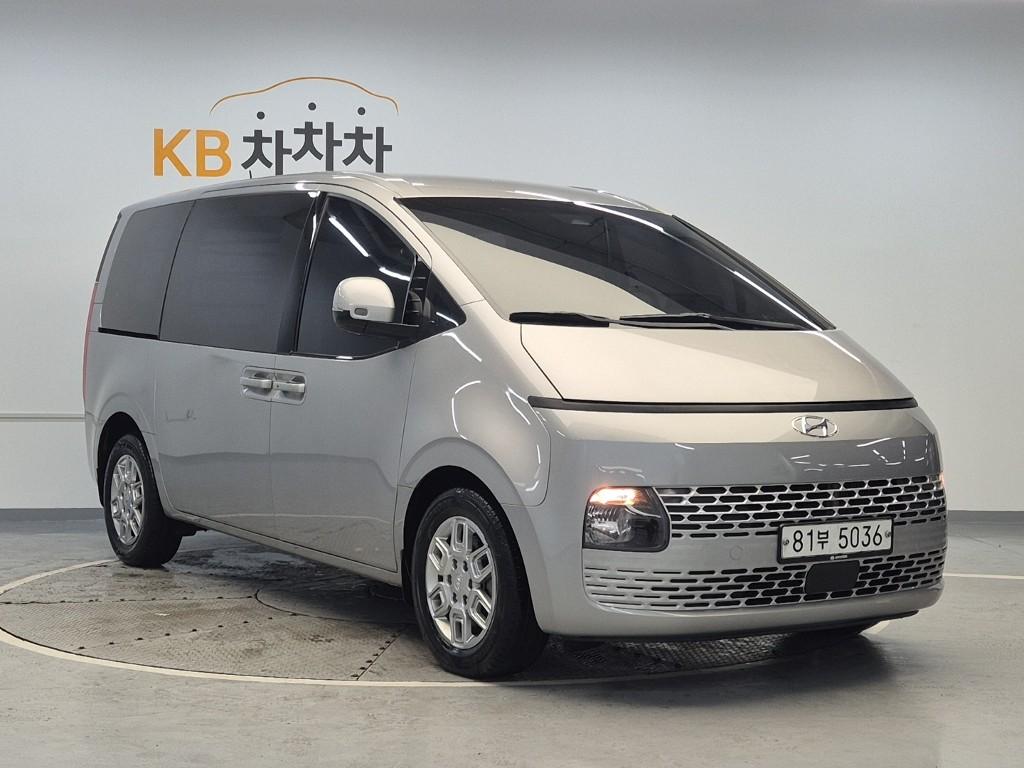 2022 HYUNDAI STARIA 