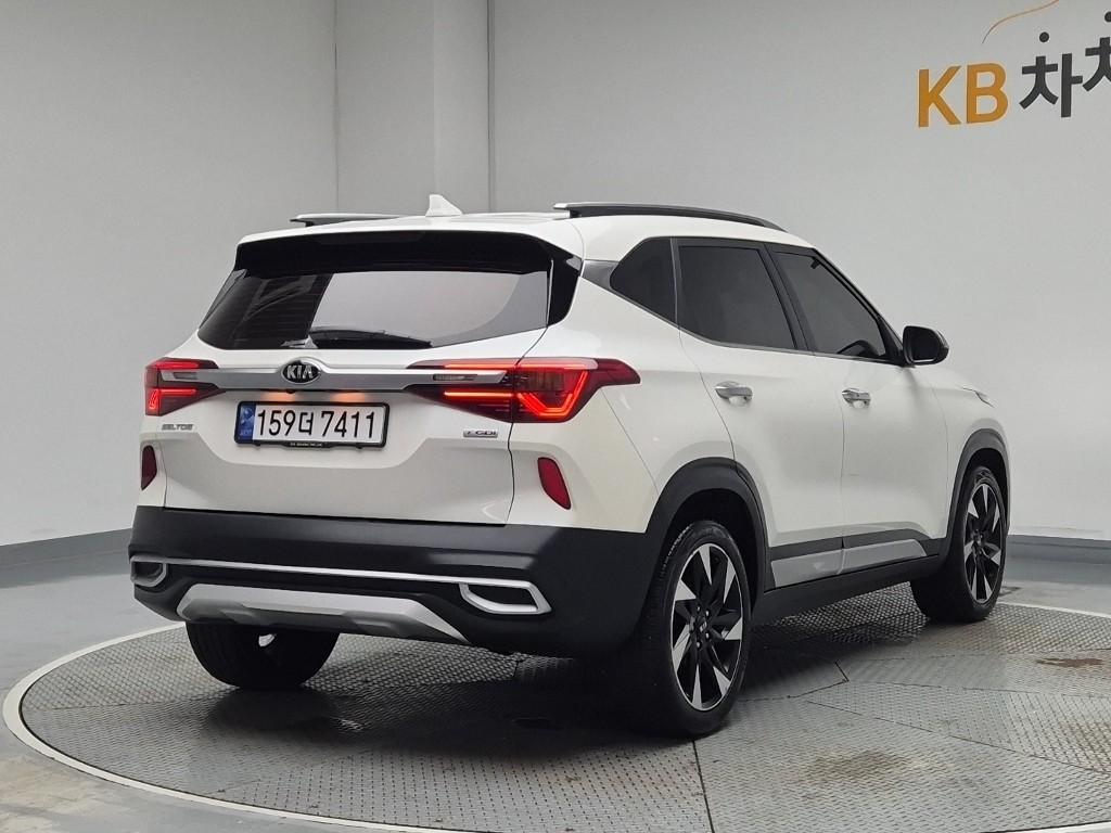 2021 KIA SELTOS 