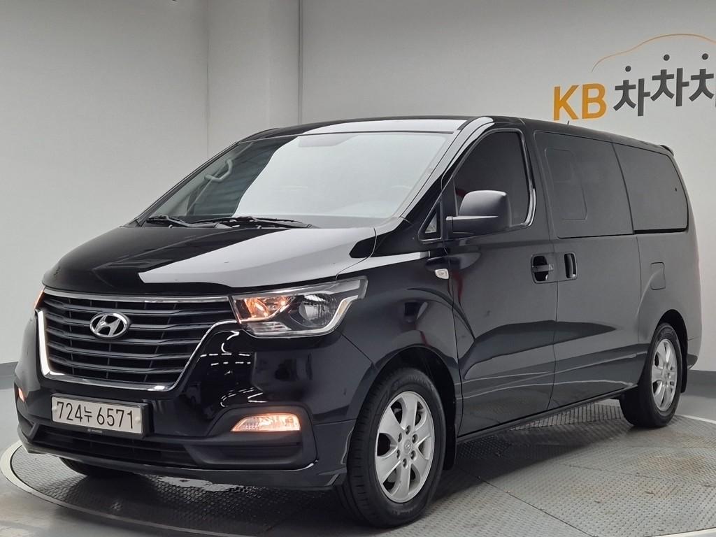 2020 HYUNDAI THE NEW GRAND STAREX 