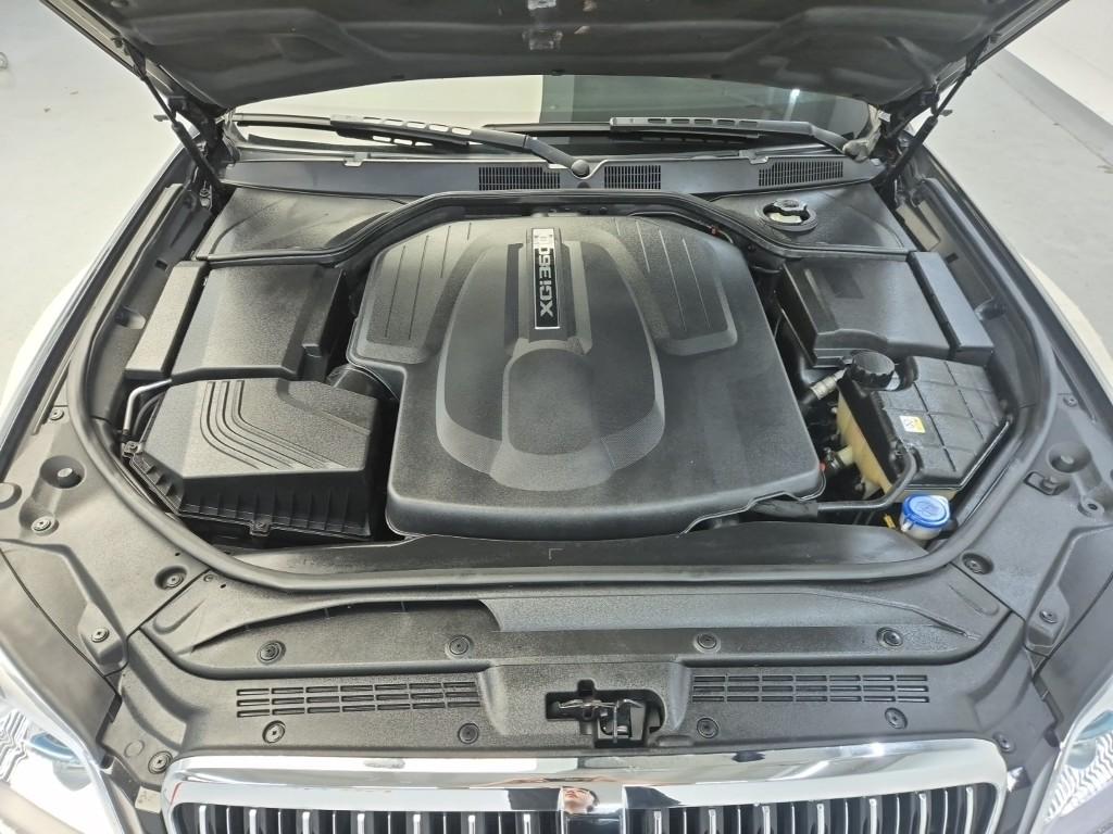 2015 SSANGYONG NEW CHAIRMAN W 