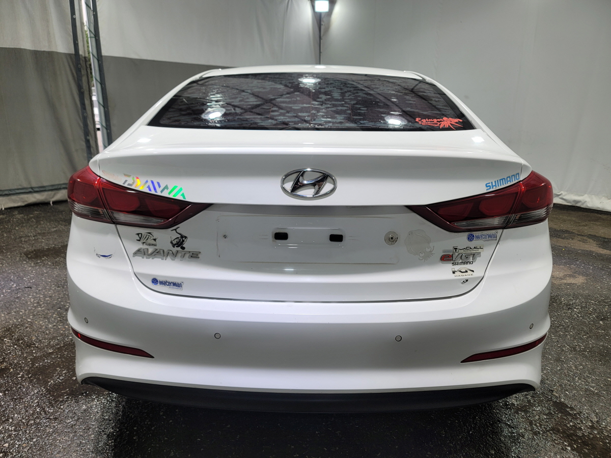 2016 HYUNDAI AVANTE AD 