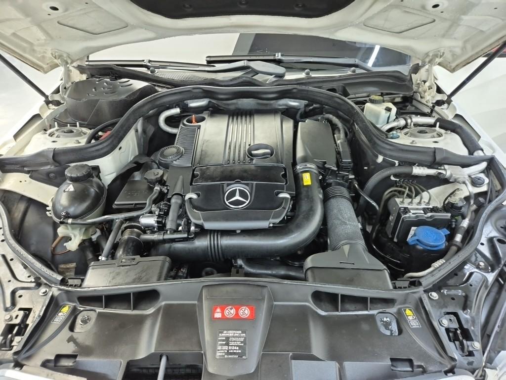 2011 BENZ E CLASS (4Gen) 