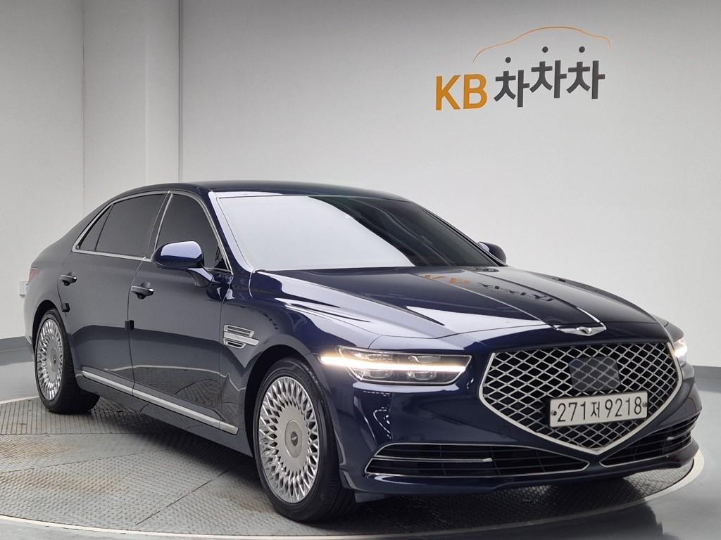 2020 GENESIS G90 