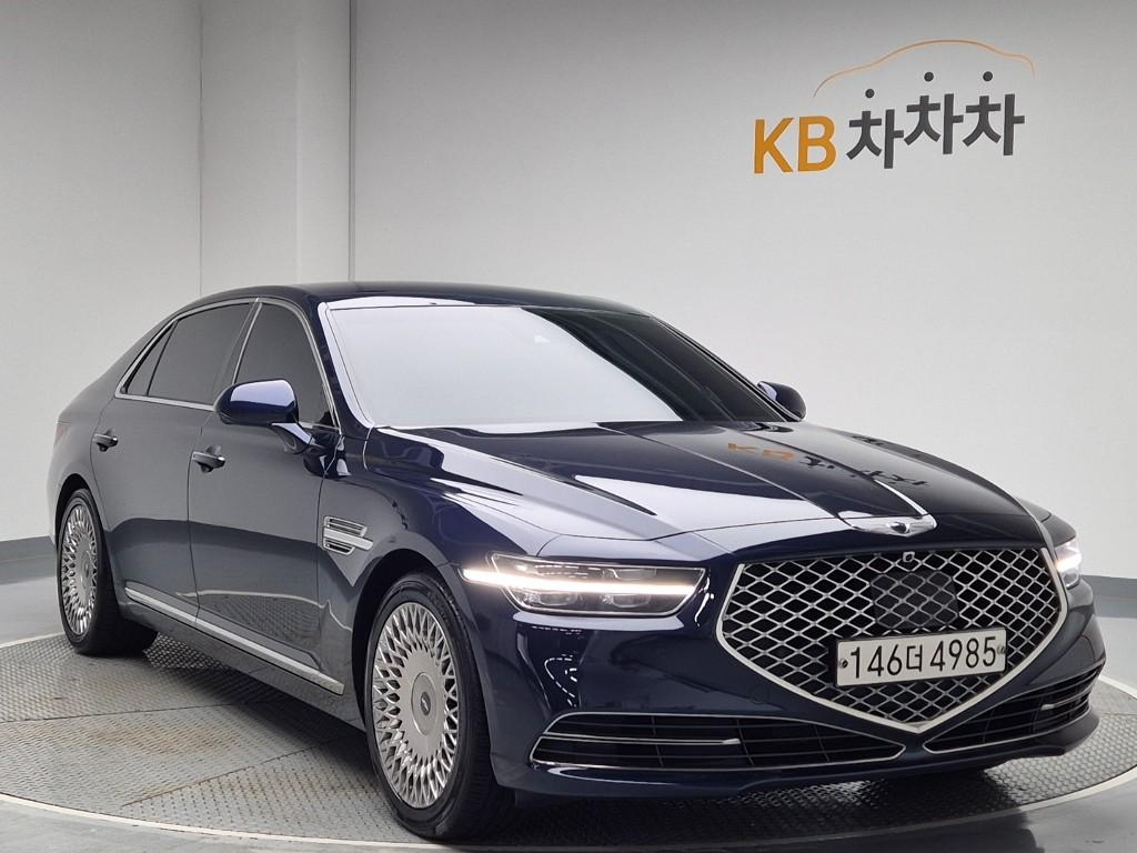 2021 GENESIS G90 