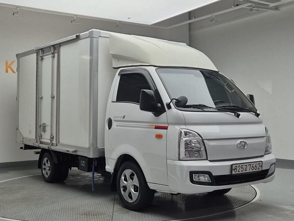 2021 HYUNDAI PORTER II 