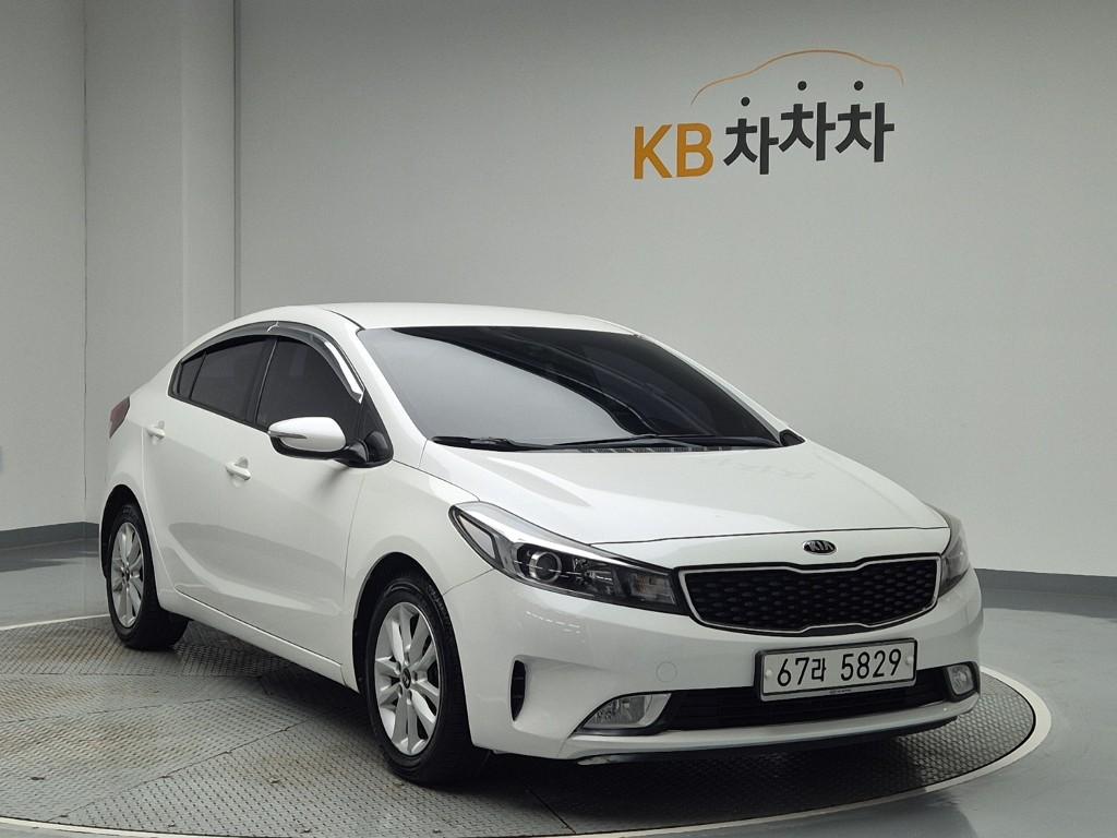 2017 KIA THE NEW K3 