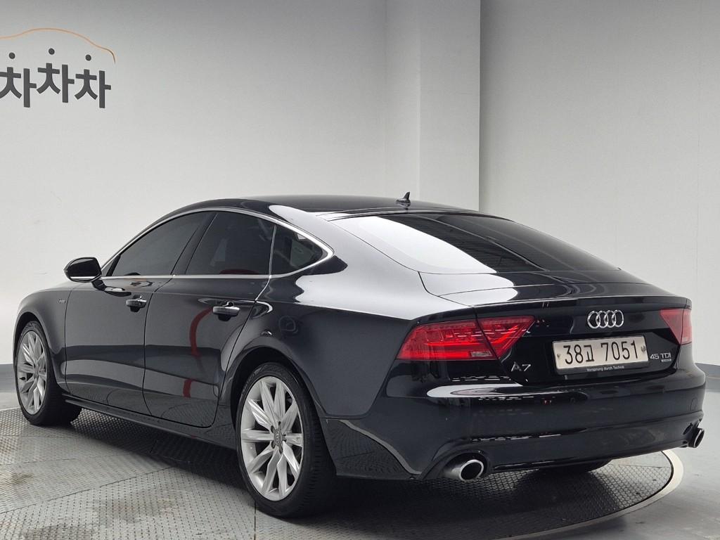 2015 AUDI A7 (1Gen) 