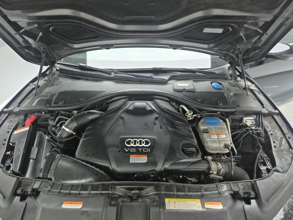 2015 AUDI A7 (1Gen) 